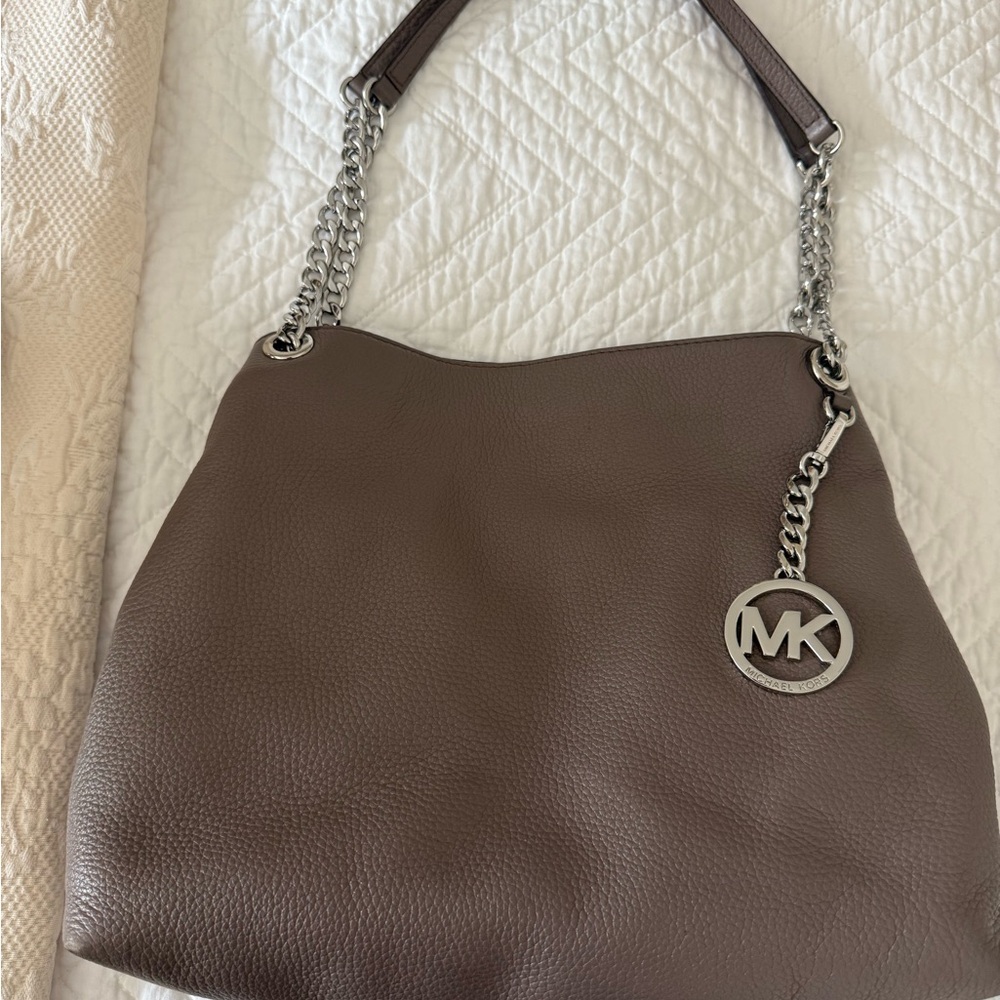 NWT Michael Kors Jet Set CinderShoulder Bag with Silver Chain